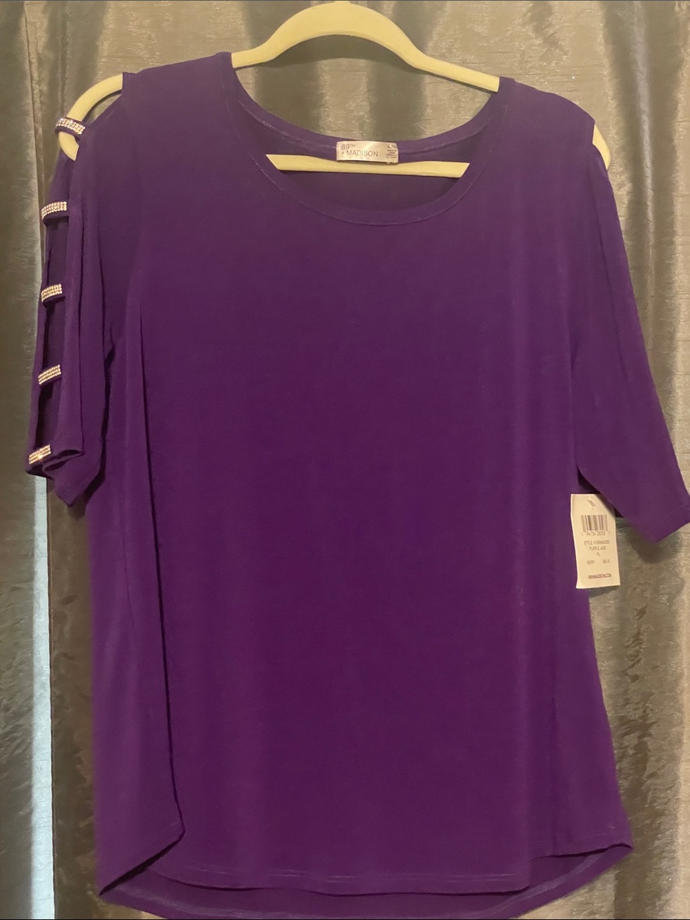 89th & Madison Purple Cold-Shoulder Short Sleeve Top with Strap Accents